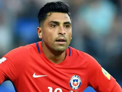 Gonzalo Jara sorprende y propone modificación en la delantera de Colo-Colo para la Copa Libertadores