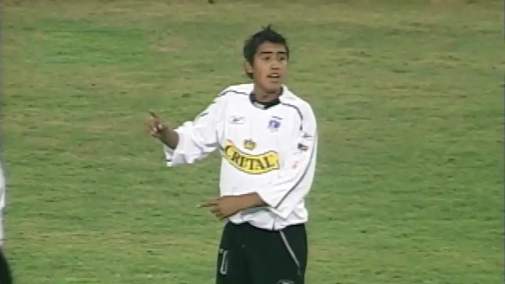 El ‘King’ debutó el 2005 ante Deportes Melipilla reemplazando a Héctor Tapia.