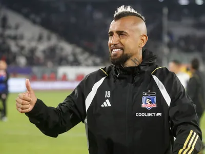 Campeón del mundo con España llenó de elogios a Arturo Vidal: «Su palmarés es impresionante»