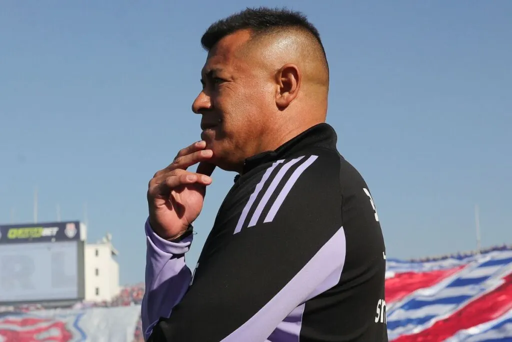 Jorge Almirón en el Superclásico