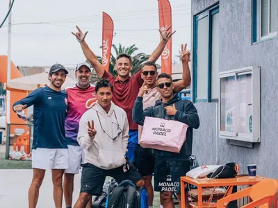 Ex jugadores de Colo-Colo se consagraron campeones en torneo de Pádel