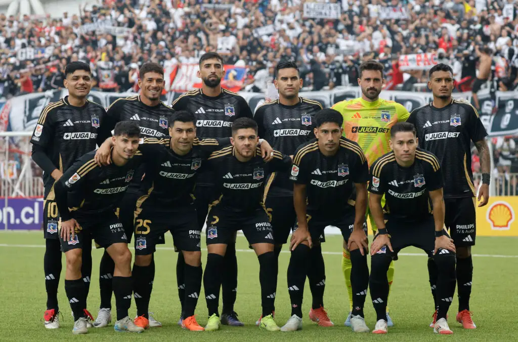 Colo-Colo se prepara para enfrentar a Real Valladolid.