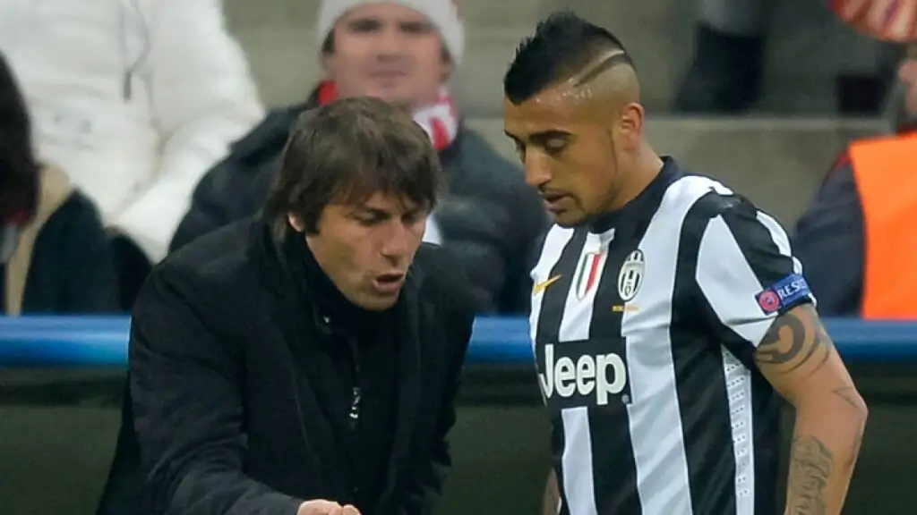 Arturo Vidal pudo reencontrarse con Antonio Conte en el Chelsea.