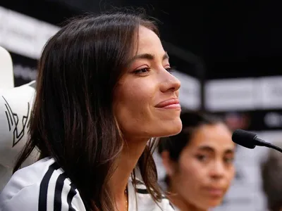 La frase de Ryann Torrero que sorprendió a los hinchas de Colo-Colo en su presentación