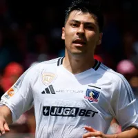 4-4-2 con Tomás Alarcón: La inédita formación que probó Colo-Colo para enfrentar a Everton