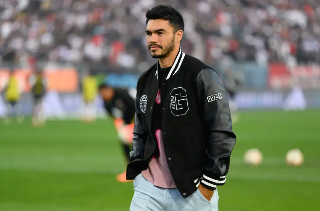 Gabriel Suazo estuvo de visita en el Estadio Monumental.