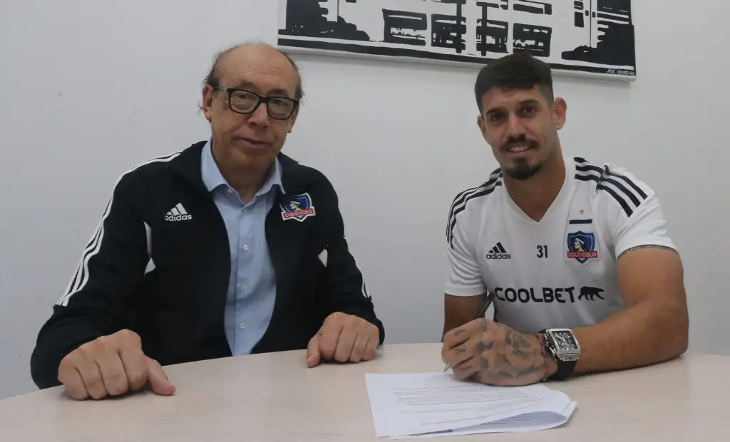 Matías de los Santos fue presentado como nuevo refuerzo de Colo-Colo.
