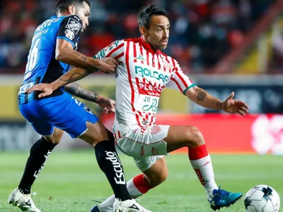 Duró cuatro partidos: Jorge Valdivia fue despedido del Necaxa de México