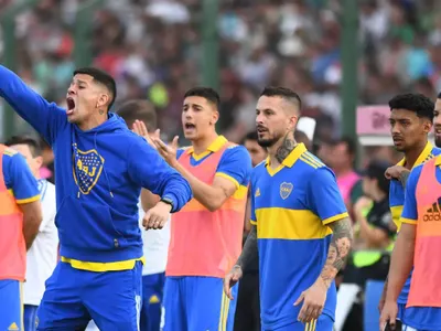 Boca quiere llegar potenciado a enfrentar a Colo Colo y buscará contratar a ex Barcelona