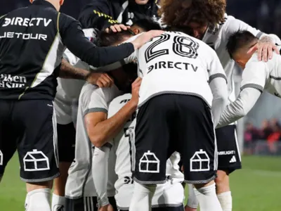 No levanta cabeza: Jugador que salió de Colo-Colo vive duro momento en su nuevo equipo