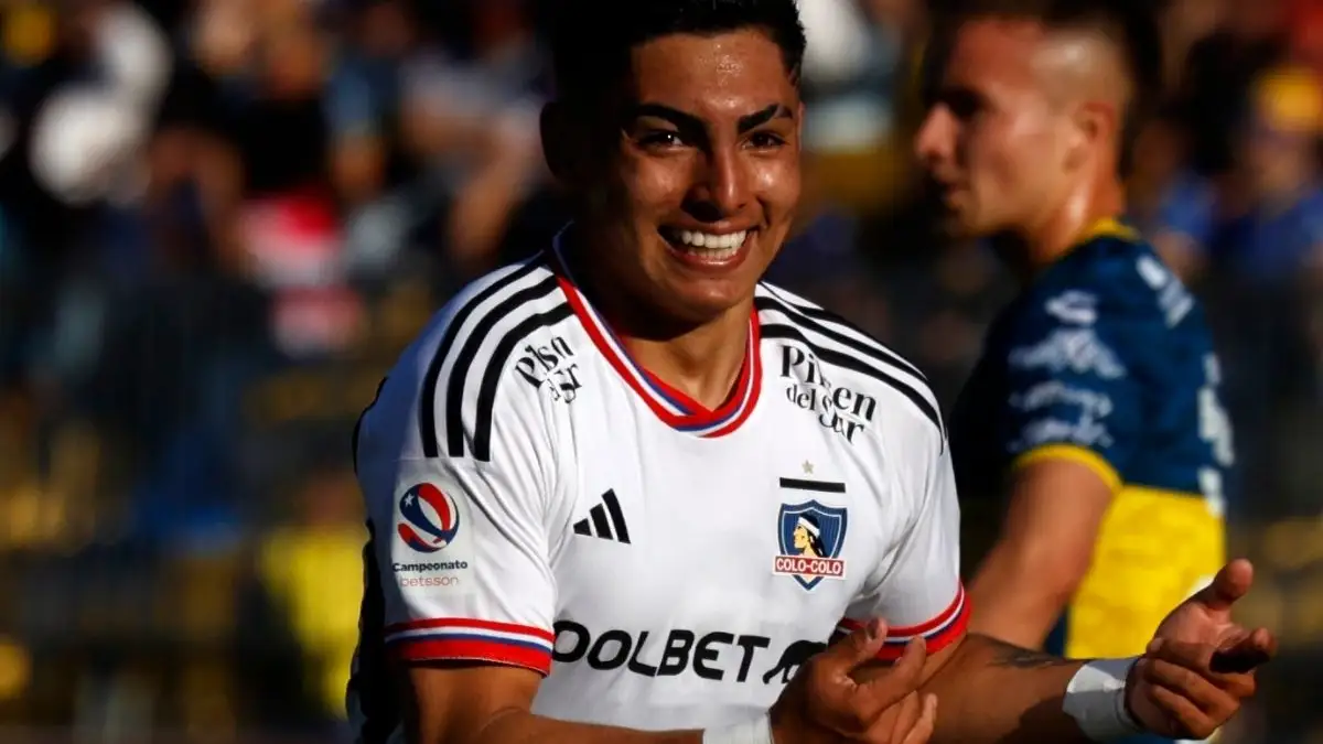 Jordhy Thompson reveló que volvería gratis a Colo-Colo.