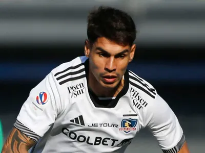 Representante de Erick Wiemberg revela la postura del jugador tras terminar contrato con Colo-Colo