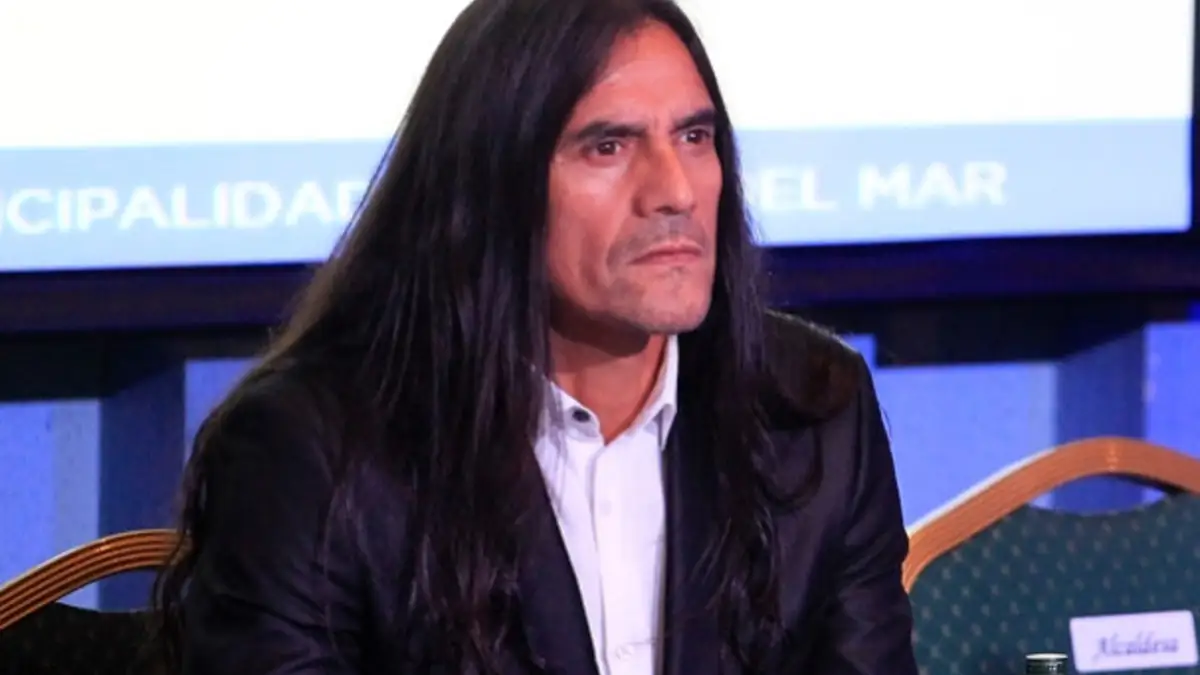 Gabriel Mendoza criticó el planteamiento de Jorge Almirón.