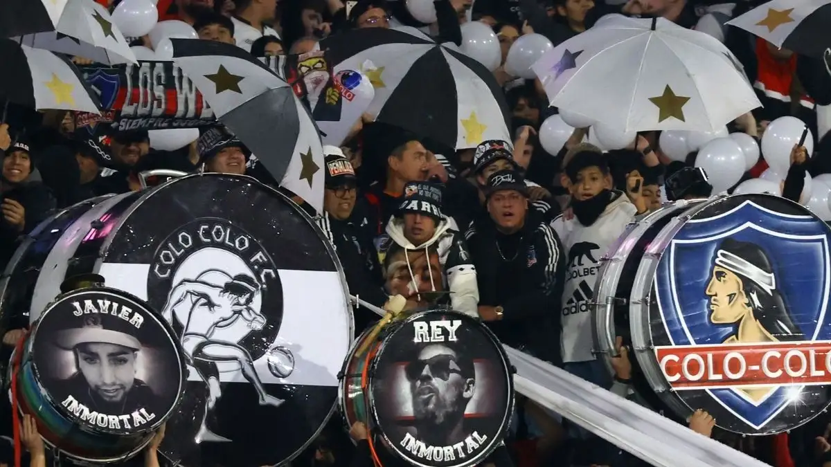 Garra Blanca expresó su descontento por las restricciones en la venta de entradas de la Supercopa.