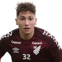 Se sumó Luciano Arriagada: La lista de 7 canteranos que no se consagraron en el extranjero tras irse de Colo-Colo