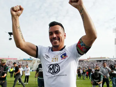 Goleador histórico: Dos años del 216 de Esteban Paredes