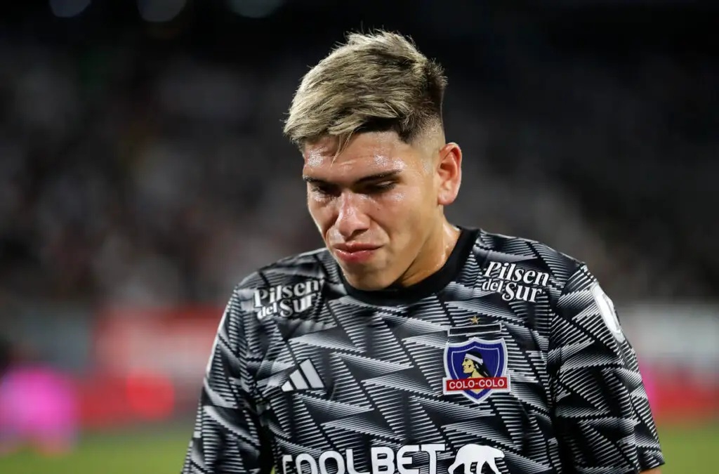 Carlos Palacios fue expulsado tras el pitazo final del partido entre Colo-Colo y Ñublense.