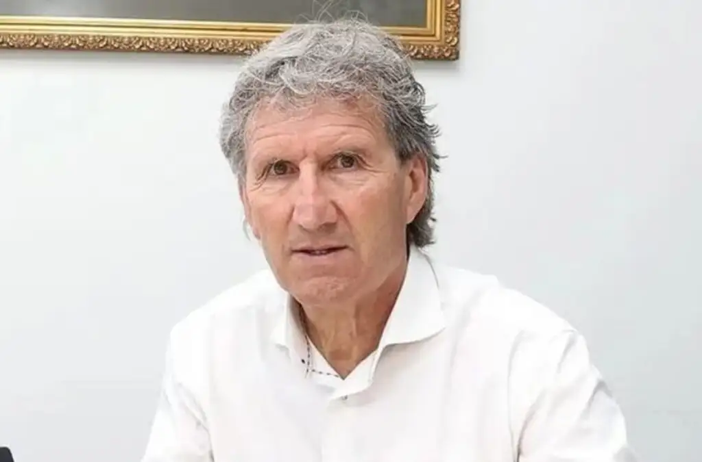 Daniel Arrieta reveló la postura de Blanco y Negro ante las renovaciones contractuales.