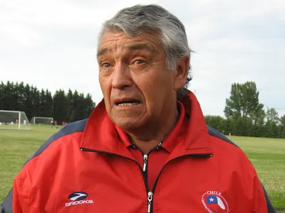 Destapan la desconocida historia del día en que José Sulantay pudo dirigir Colo-Colo: «Lo encontraron flaite por cómo andaba vestido»