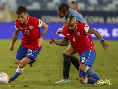 Ya hay conversaciones: Dos ex futbolistas de Colo-Colo podrían recalar en Brasil a mediados del 2022