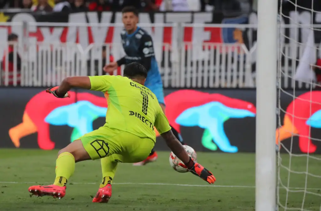 Brayan Cortés tuvo una gran actuación ante Deportes Iquique.