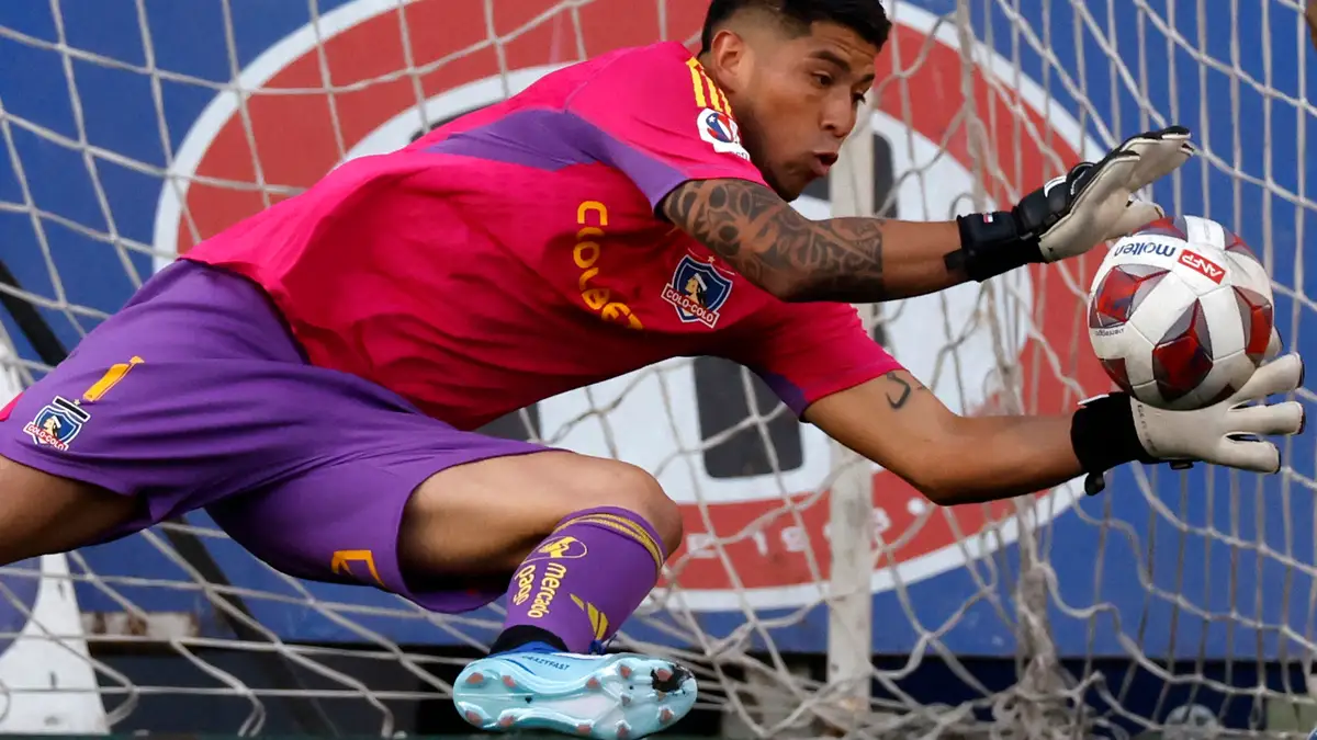 Brayan Cortés brilló en Colo-Colo y por eso se aproxima a ser vendido.