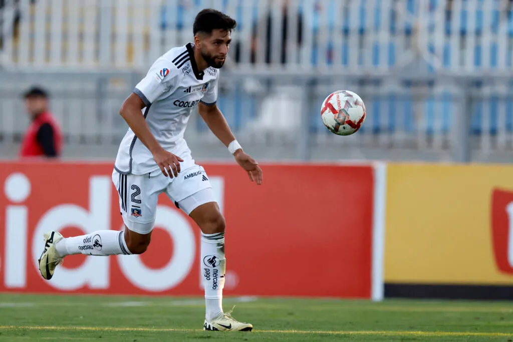 El jugador Jeyson Rojas en el partido de Colo-Colo vs O'higgins por el Campeonato Nacional 2024.