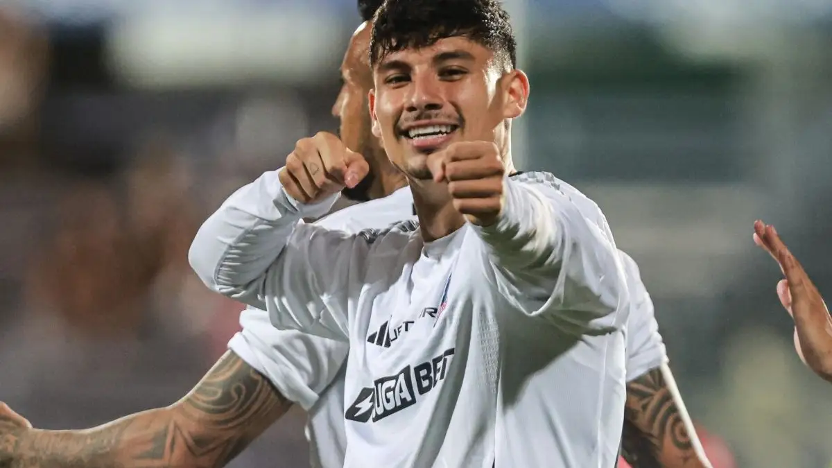 Alexander Oroz.