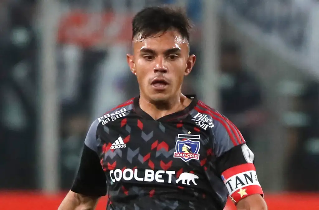 Gustavo Quinteros alabó a los jugadores jóvenes de Colo-Colo.