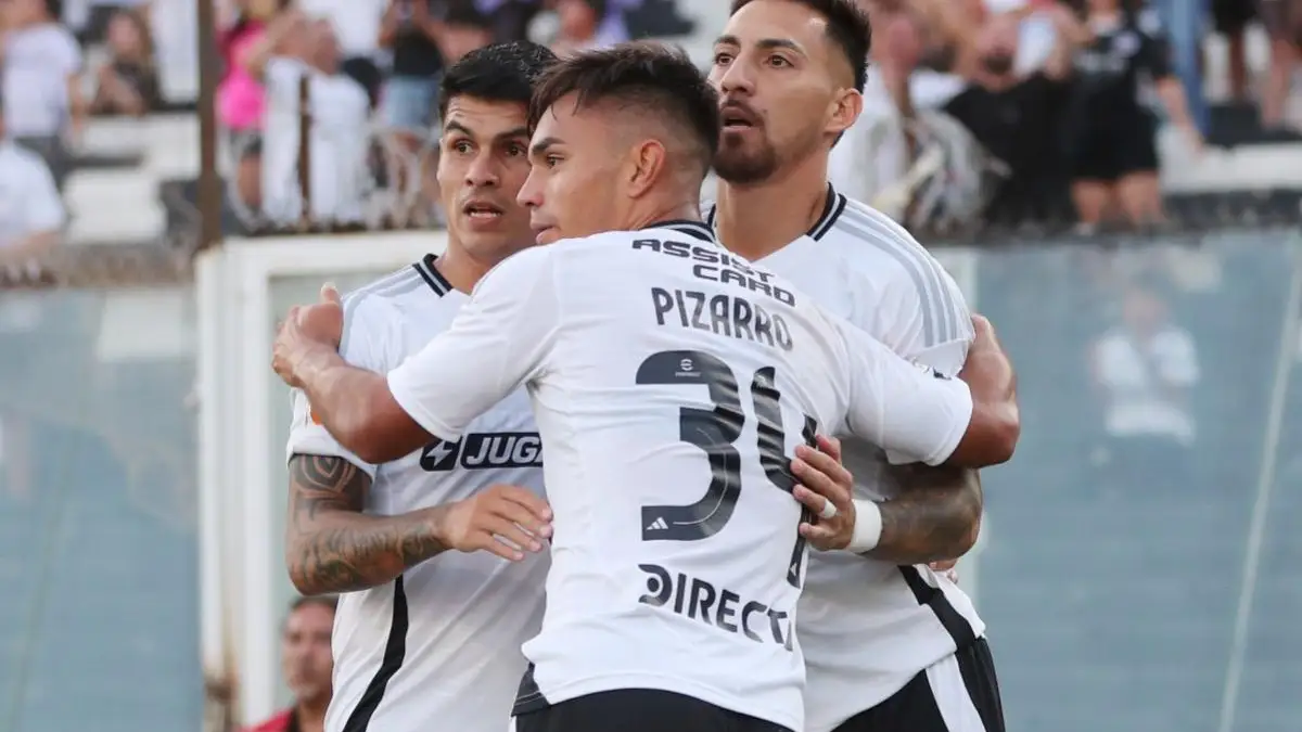 Gol de Colo-Colo.