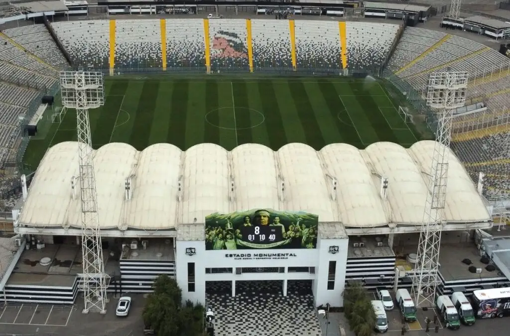 Un nuevo conflicto en Blanco y Negro remece al Estadio Monumental.