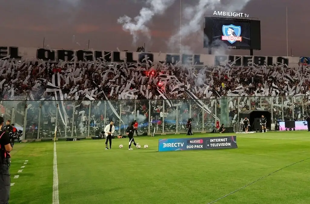 Durante el partido frente a Audax Italiano se robaron los celulares de los árbitros.