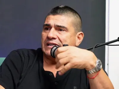 «El Vidal que queremos ver»: Marcelo Vega elige a los 3 mejores jugadores de Colo-Colo ante Atlético Bucaramanga