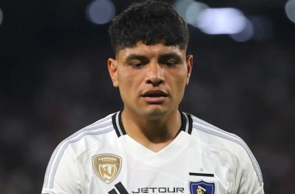 Claudio Aquino fue uno de los jugadores que contrató Colo-Colo para la temporada 2025.