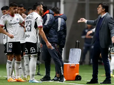 Se confirma una nueva baja en Colo-Colo para enfrentar a Boca Juniors