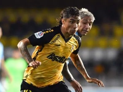 Al alcance de Colo-Colo: Revelan el monto de la cláusula de salida de Luciano Cabral