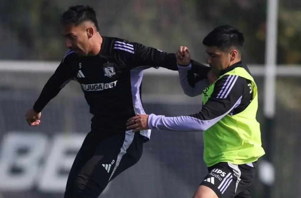 Jorge Almirón se prepara para el próximo duelo de Colo-Colo.
