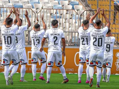 Ya aterrizó en Santiago: Colo-Colo sumó un nuevo jugador Sub-21 para el segundo semestre del 2024
