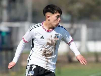¿Tendrá una oportunidad? Joya de la cantera mete presión a punta de goles para debutar con el primer equipo de Colo-Colo