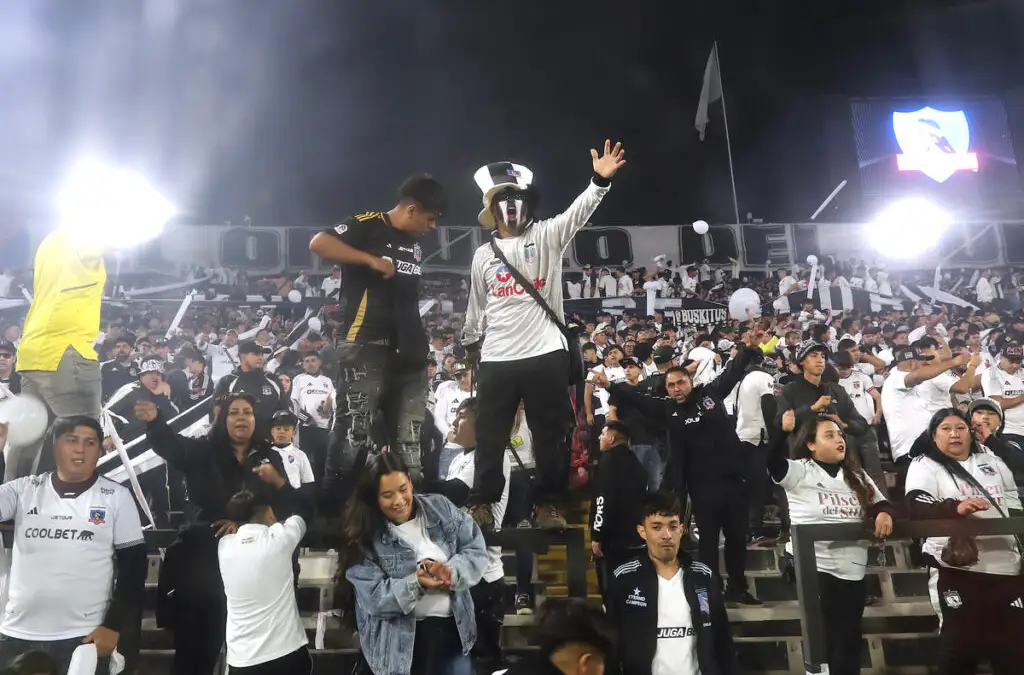 Jorge Almirón se despediría de los hinchas de Colo-Colo en el duelo con Unión Española.