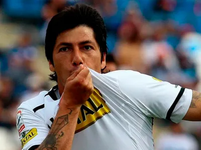 Va por el título: Jaime Valdés desempolvó los botines y tiene nuevo club para 2024