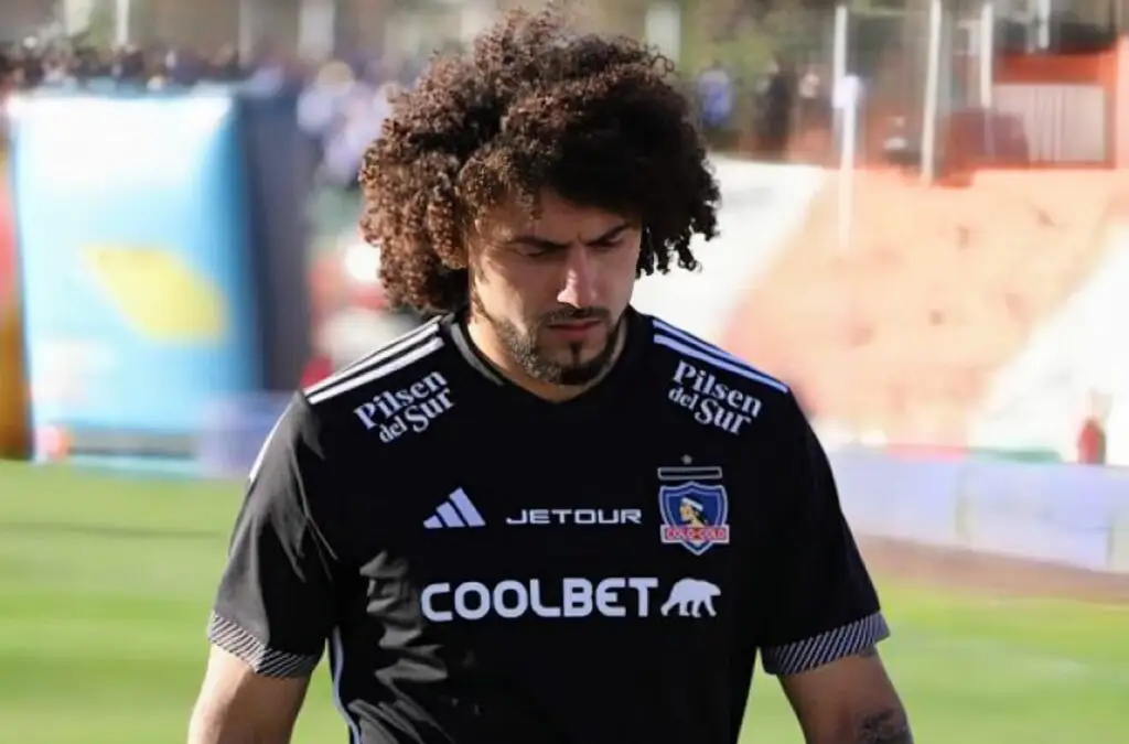 Maximiliano Falcón no se ha presentado a la pretemporada de Colo-Colo.