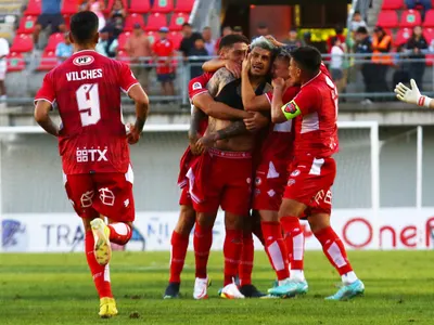 Tras no jugar ante Colo-Colo: La polémica medida que tomó Ñublense y llenó de críticas las redes sociales