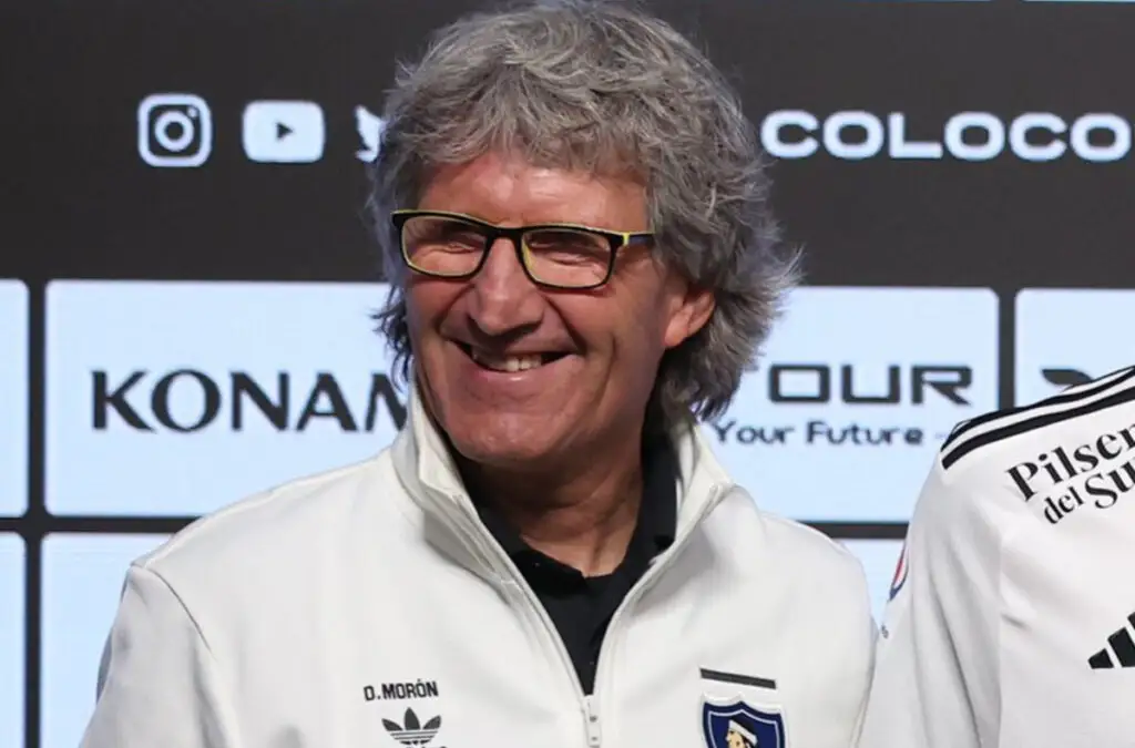 Colo-Colo debe decidir el futuro de 10 futbolistas que terminan contrato con Colo-Colo.