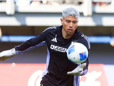 Duro golpe: Brayan Cortés sufrió la primera consecuencia por su mal rendimiento en Colo-Colo