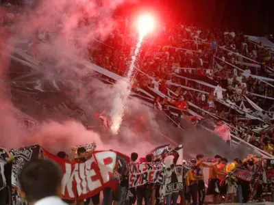 Fin del capítulo: 8 hinchas de Colo-Colo que estaban detenidos en Mendoza reciben severa sanción