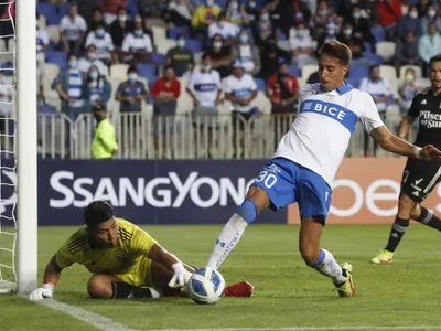 ¿Se jugará el encuentro entre Colo-Colo y Universidad Católica sin público en San Carlos de Apoquindo?