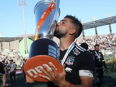 ¿Parte de Colo-Colo? Revelan el equipo del fútbol chileno buscaría el fichaje de Emiliano Amor