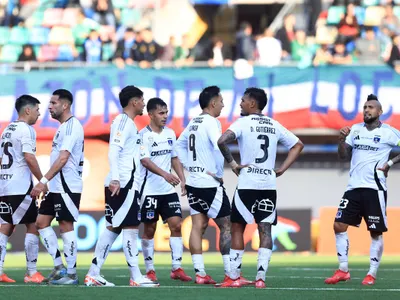Claudio Borghi pide justicia para este futbolista de Colo-Colo: «Hace una jugada mal y para afuera»