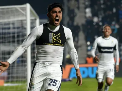 ¿Se dará esta vez? Viejo anhelo de Colo-Colo queda con el pase en su poder y podría recalar en el club para 2024